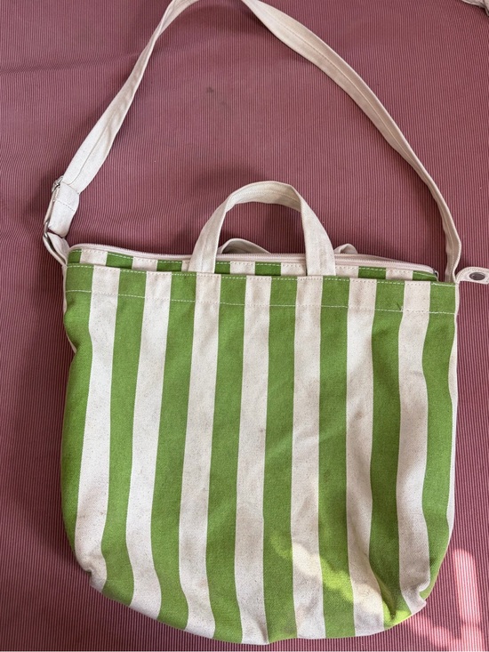 BAGGU Handbags - BAGGU Green and Cream Vertical Stripe Canvas Tote